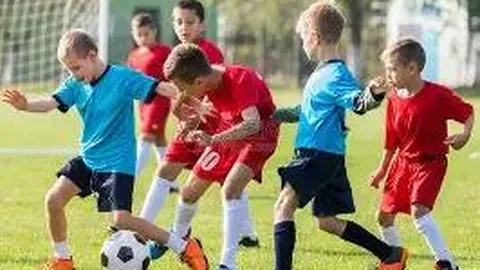 日本社会对高市言论可能引发的负面影响表示忧虑